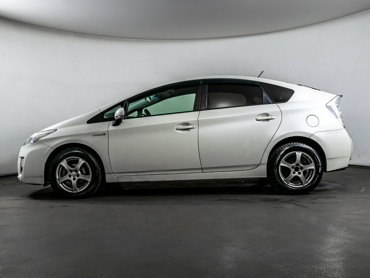 Б/У Тойота Приус 2009 года. Фото: #7