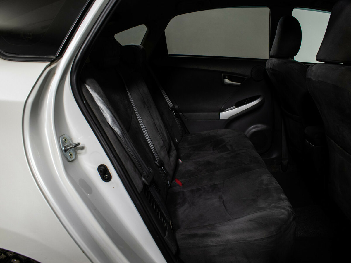 Б/У Тойота Приус 2009 года. Фото: #8