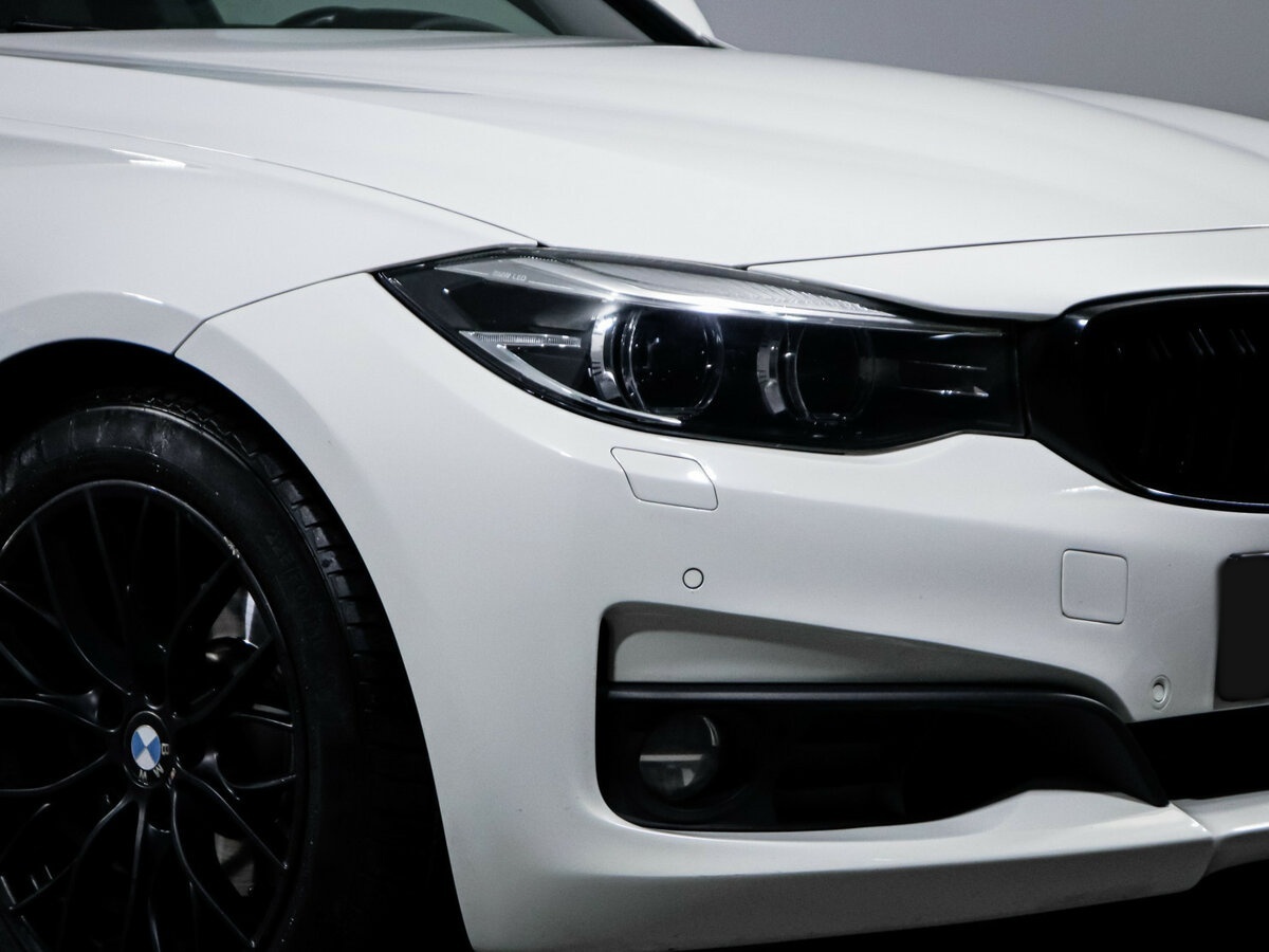 Б/У БМВ 3 серии 2018 года. Фото: #15