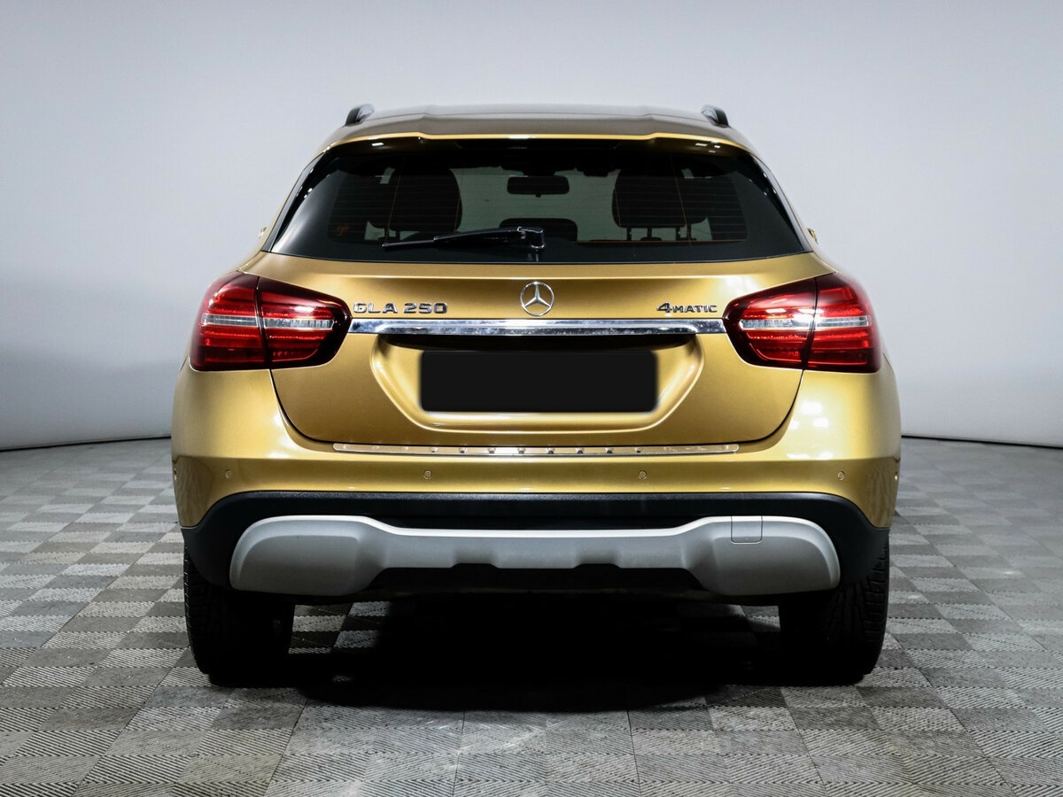 Б/У Мерседес-Бенц ГЛА 2017 года. Фото: #5