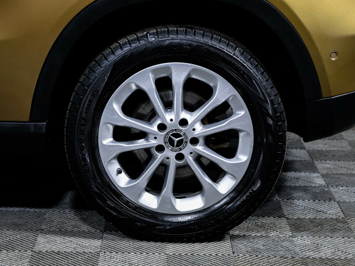 Б/У Мерседес-Бенц ГЛА 2017 года. Фото: #13