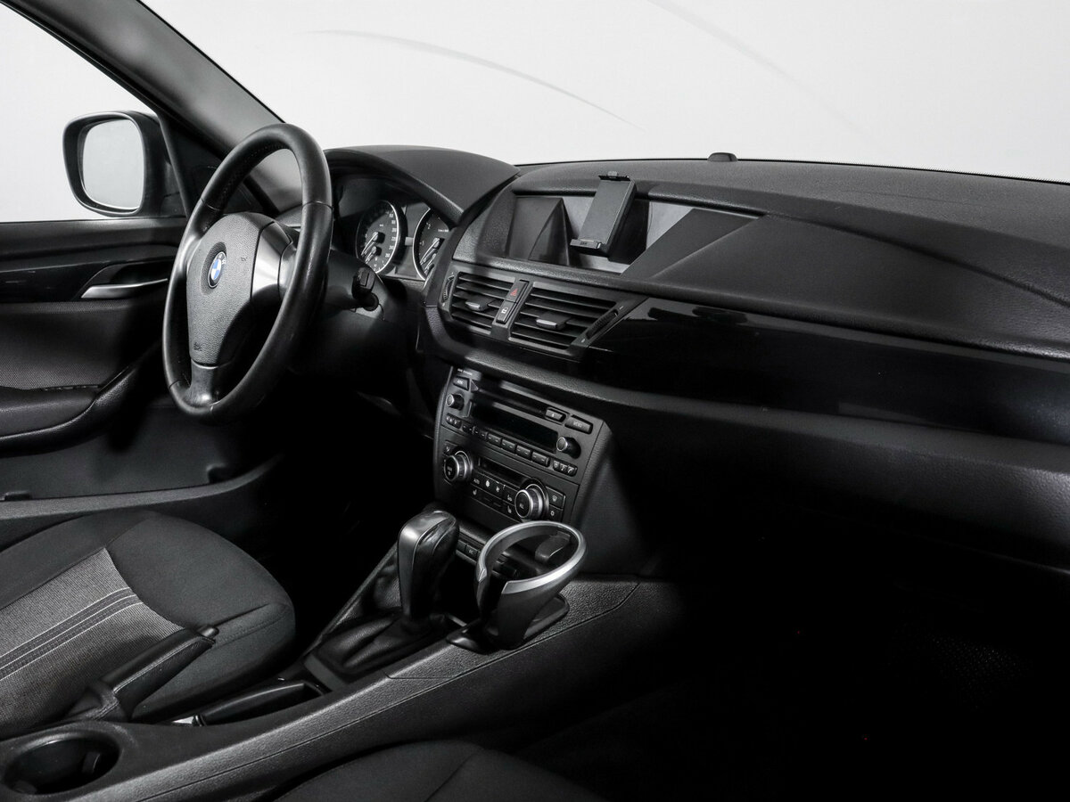 Б/У БМВ Икс1 2010 года. Фото: #8