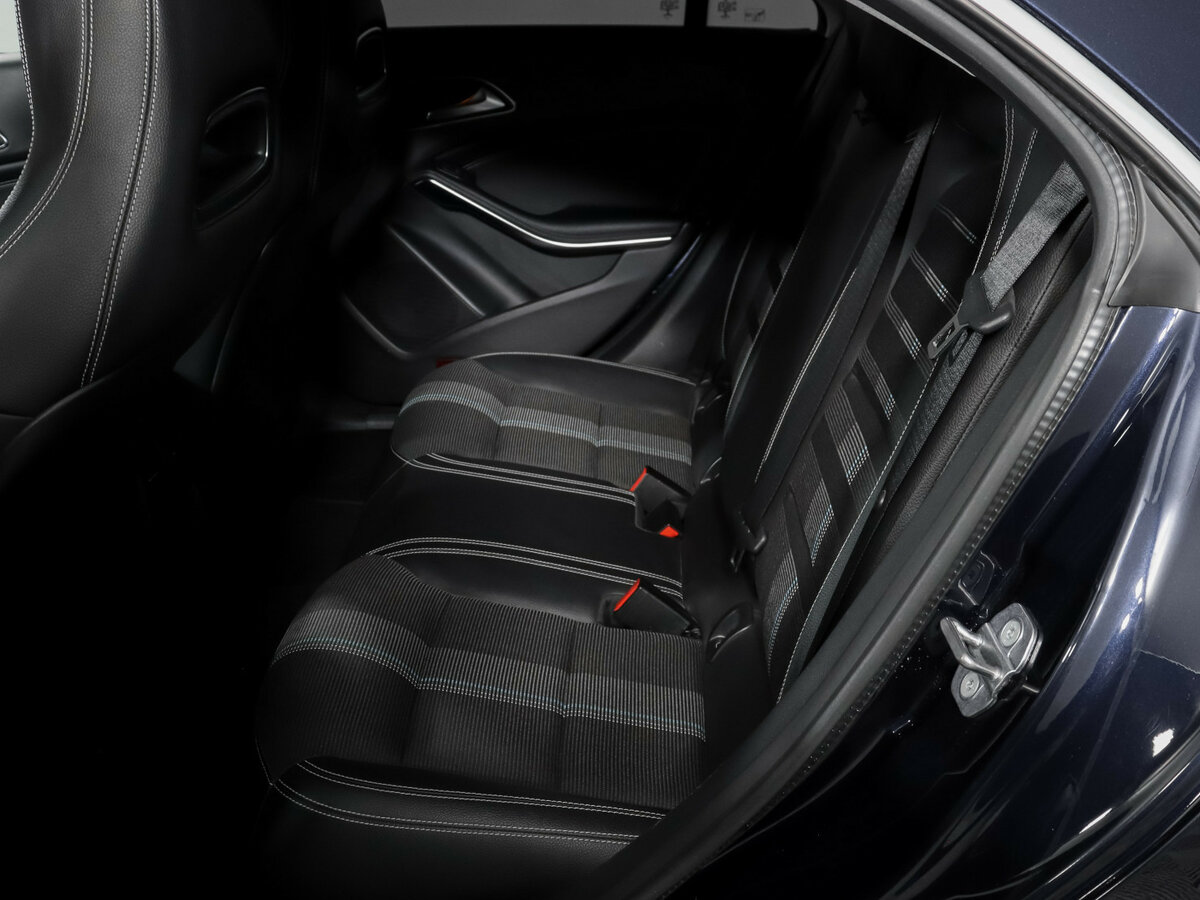 Б/У Мерседес-Бенц КЛА 2017 года. Фото: #7