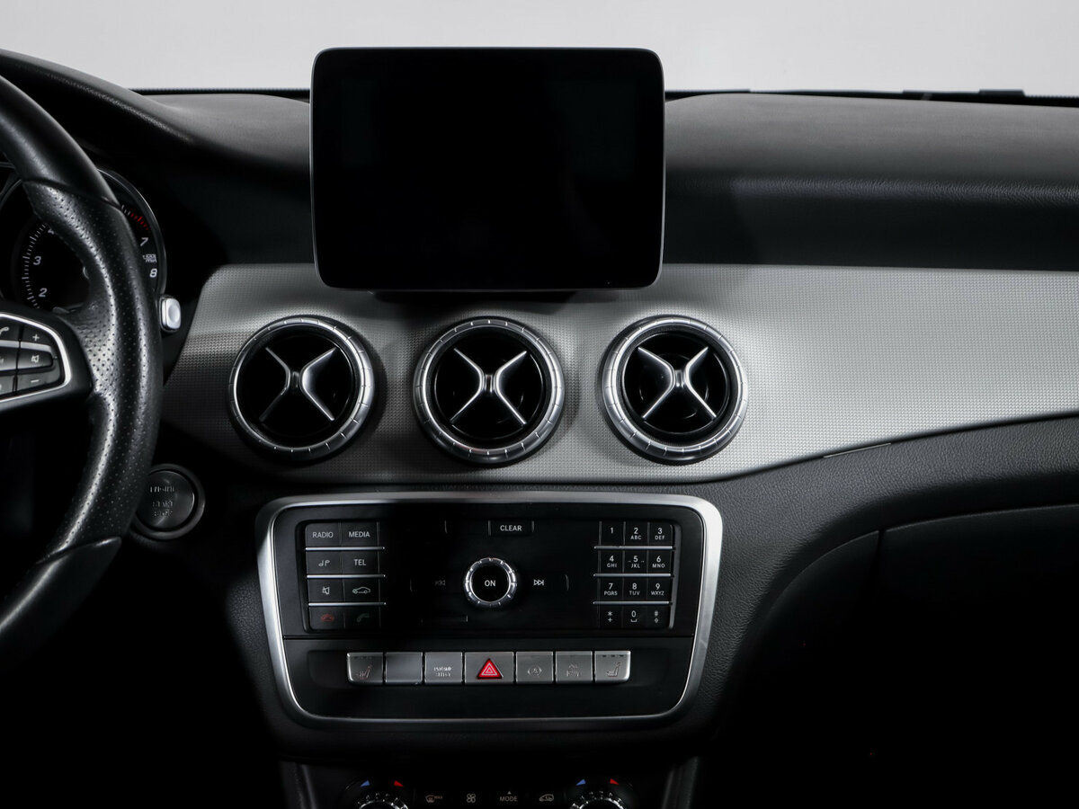 Б/У Мерседес-Бенц КЛА 2017 года. Фото: #10