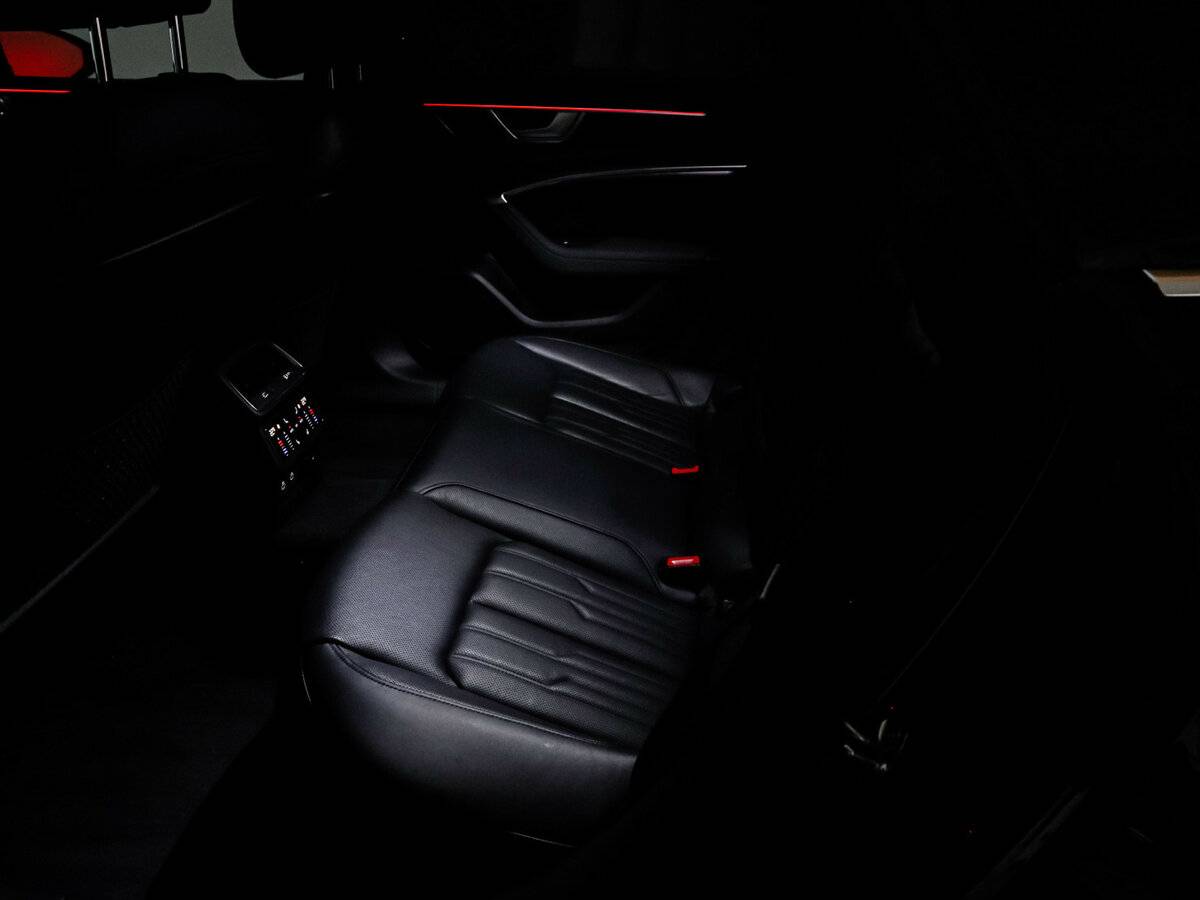 Audi A7 2021 года с пробегом. Фото: #22