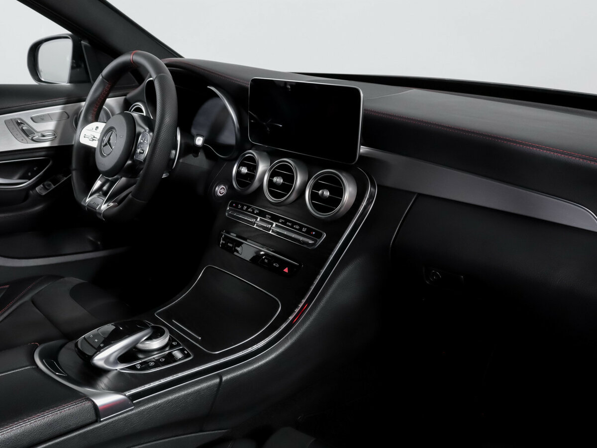 Б/У Мерседес-Бенц Ц-Класс АМГ 2019 года. Фото: #8