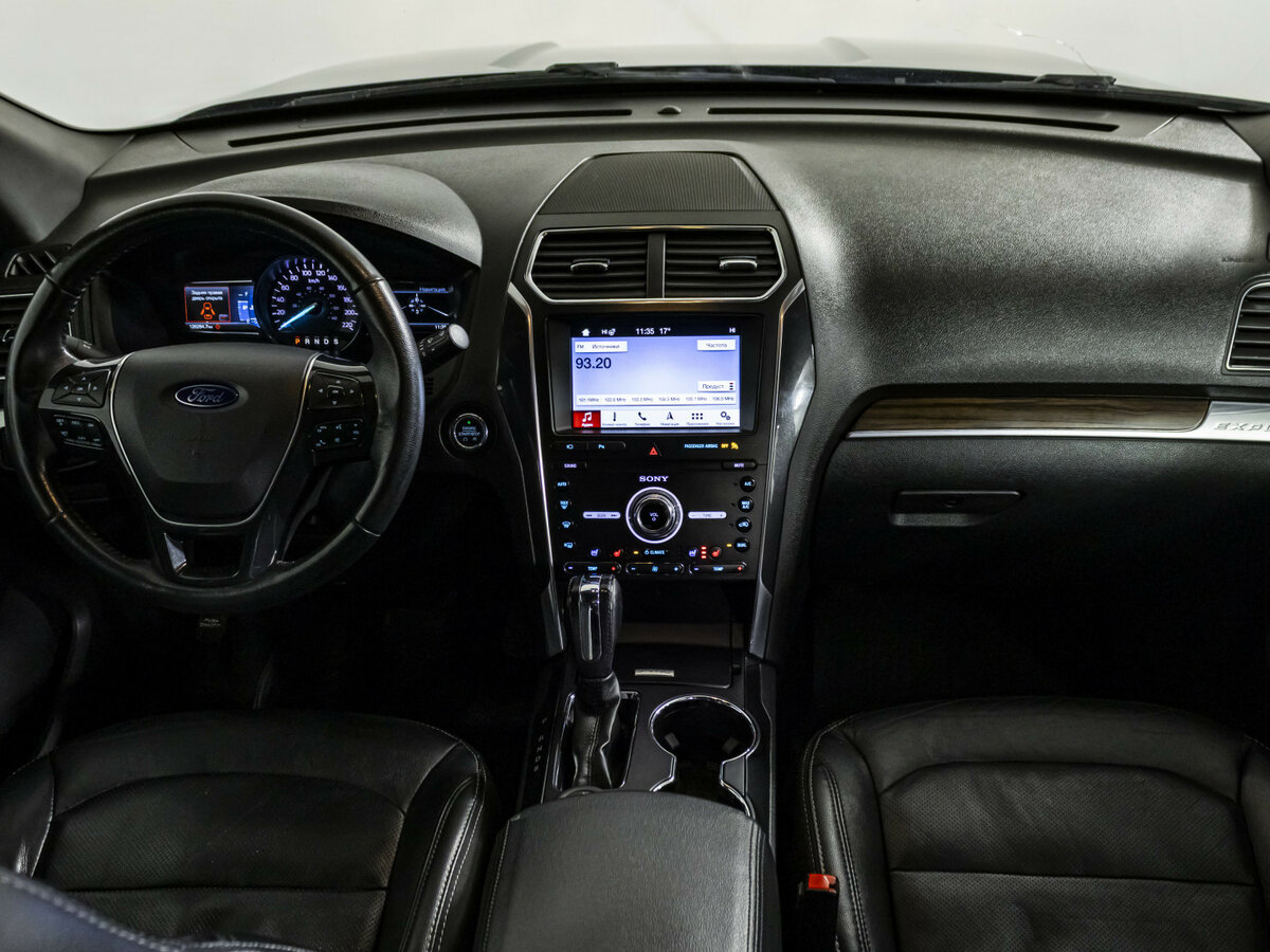 Б/У Форд Експлорер 2018 года. Фото: #9