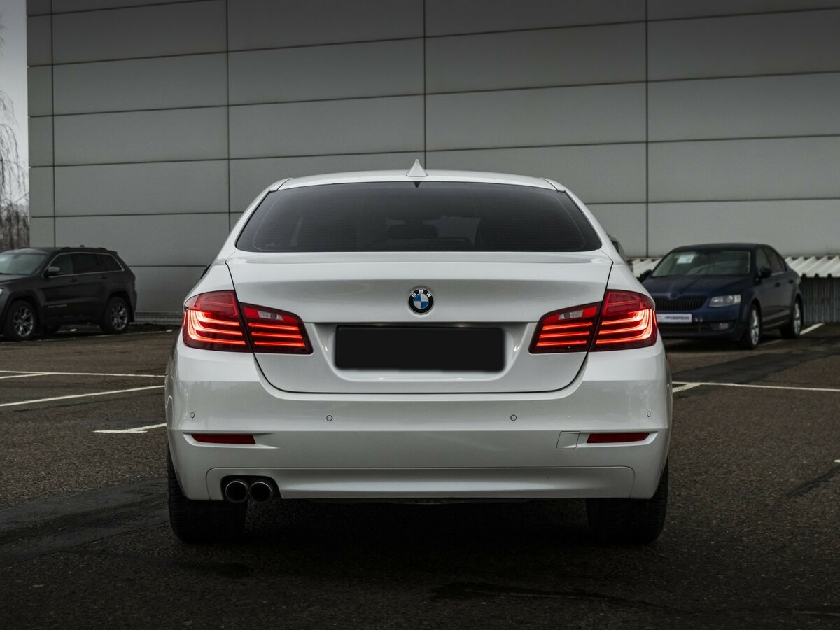 Б/У БМВ 5 серии 2015 года. Фото: #6