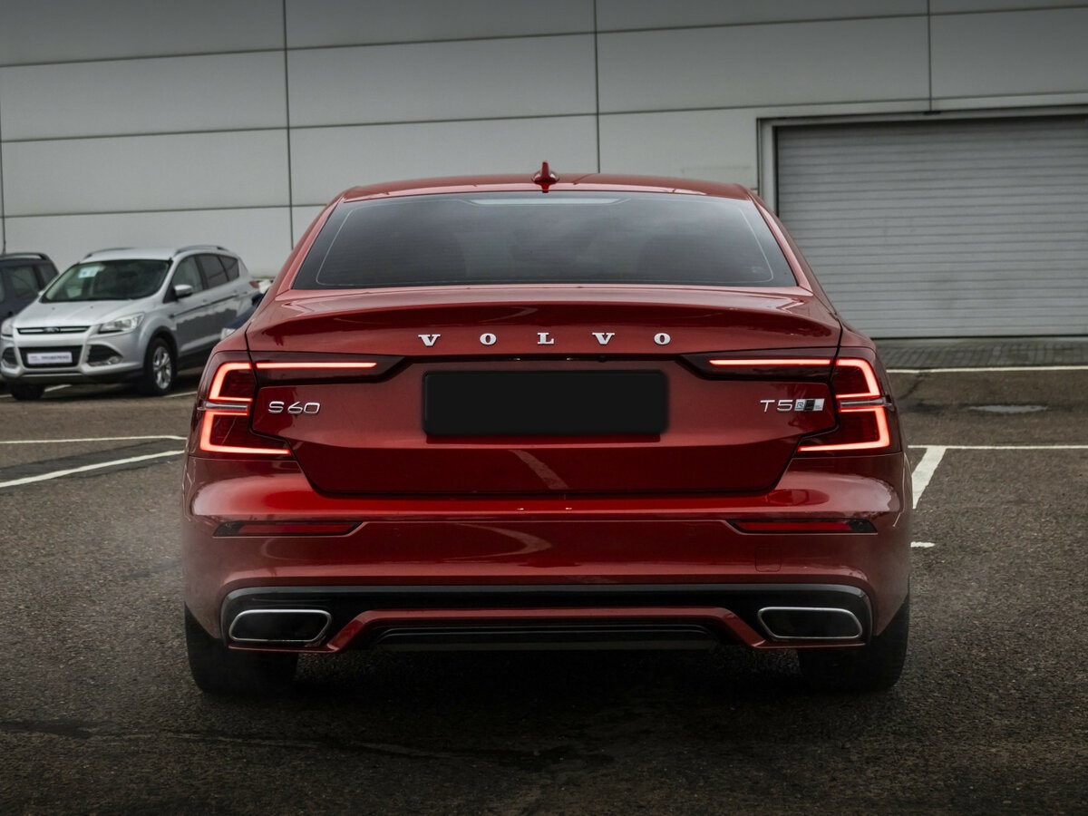 Б/У Вольво С60 2019 года. Фото: #6