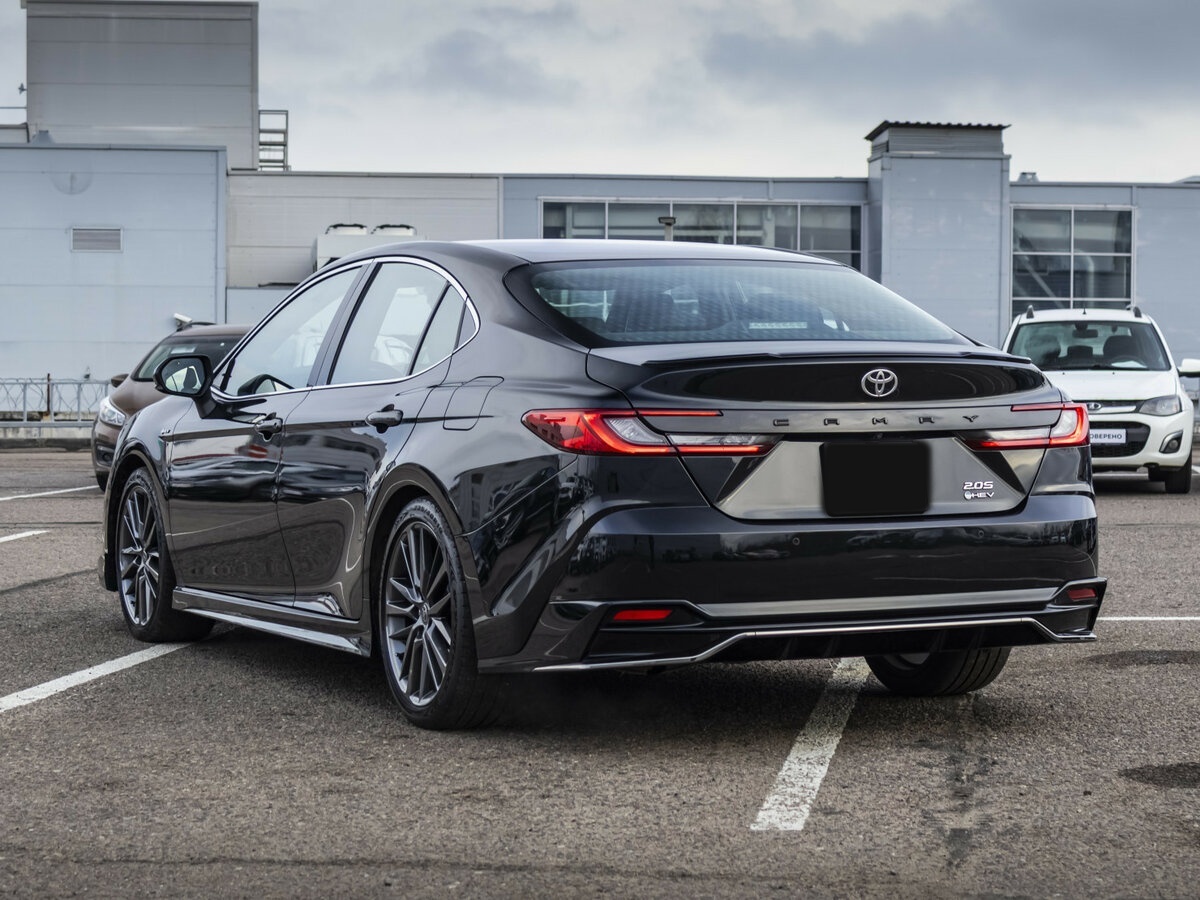 Toyota Camry 2024 года с пробегом. Фото: #6