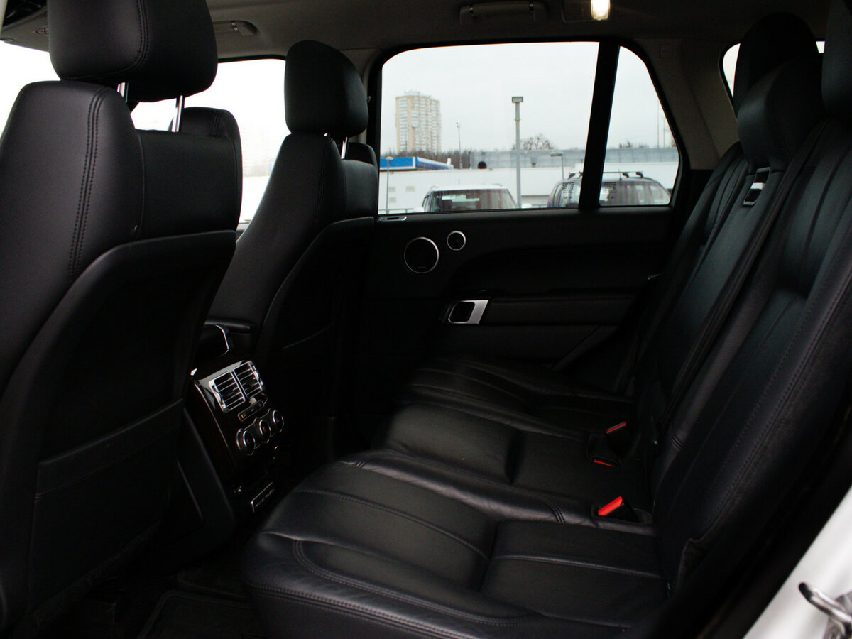 Land Rover Range Rover 2014 года с пробегом. Фото: #12