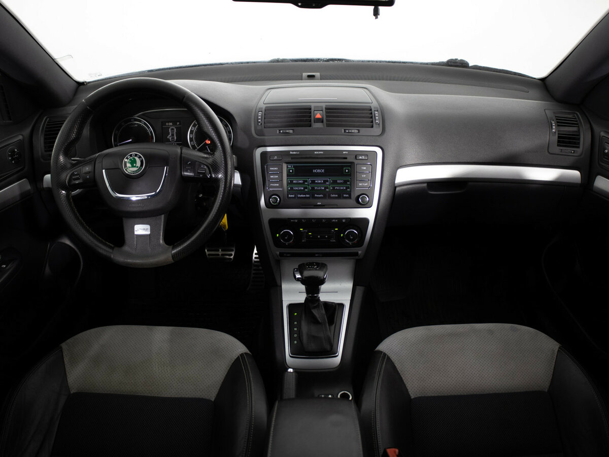 Skoda Octavia RS 2011 года с пробегом. Фото: #6