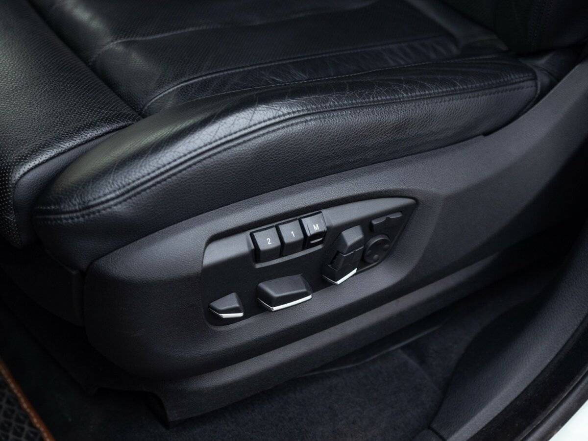 Б/У БМВ Икс5 2014 года. Фото: #12