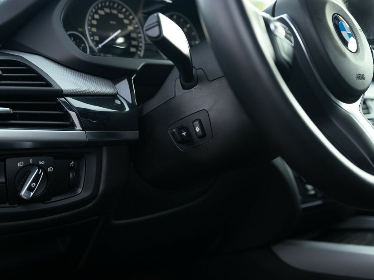 Б/У БМВ Икс5 2014 года. Фото: #19