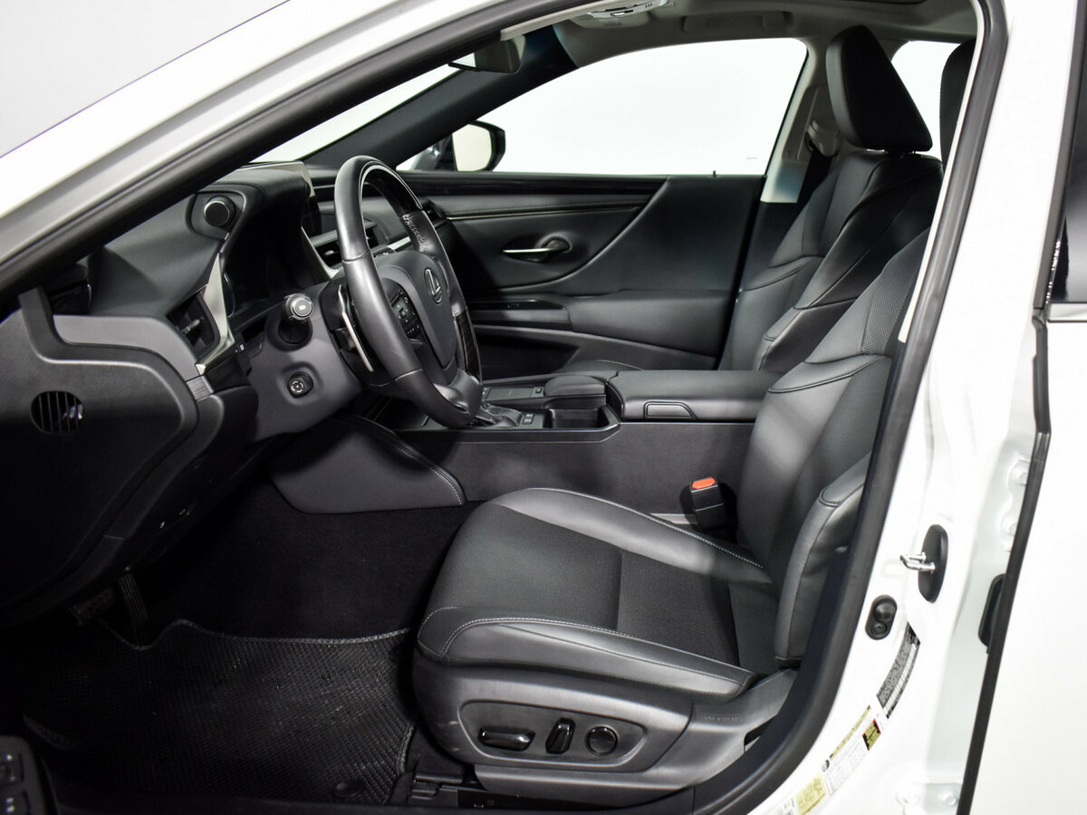 Б/У Лексус ЕС 2021 года. Фото: #6