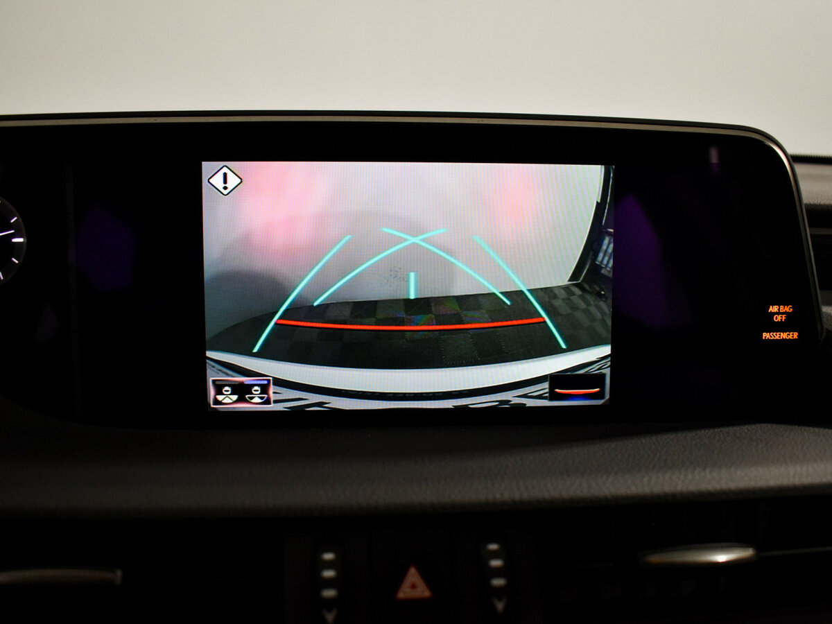 Б/У Лексус ЕС 2021 года. Фото: #13