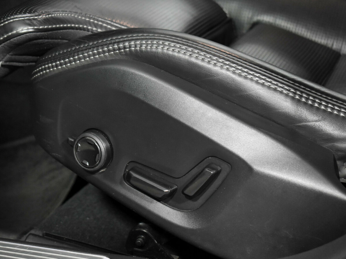 Volvo V90 Cross Country 2019 года с пробегом. Фото: #9