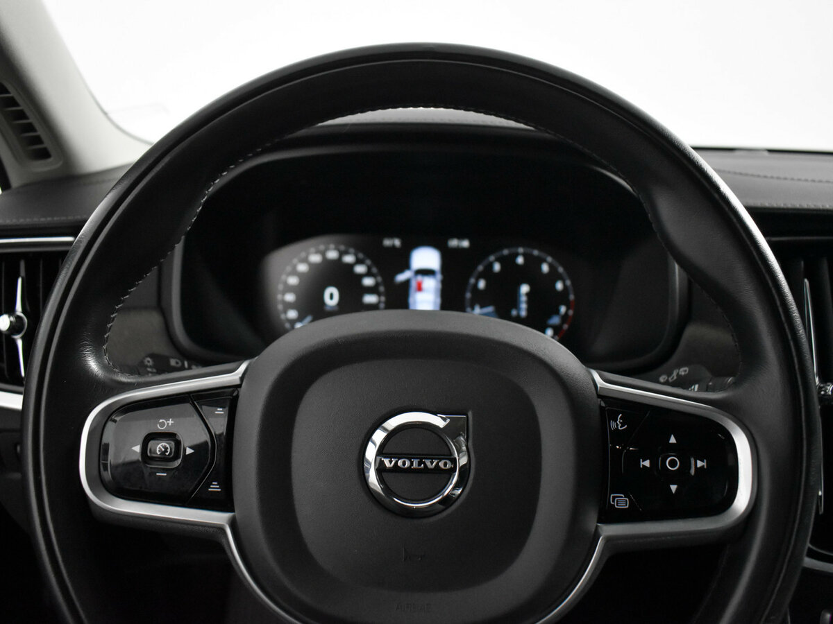 Volvo V90 Cross Country 2019 года с пробегом. Фото: #18