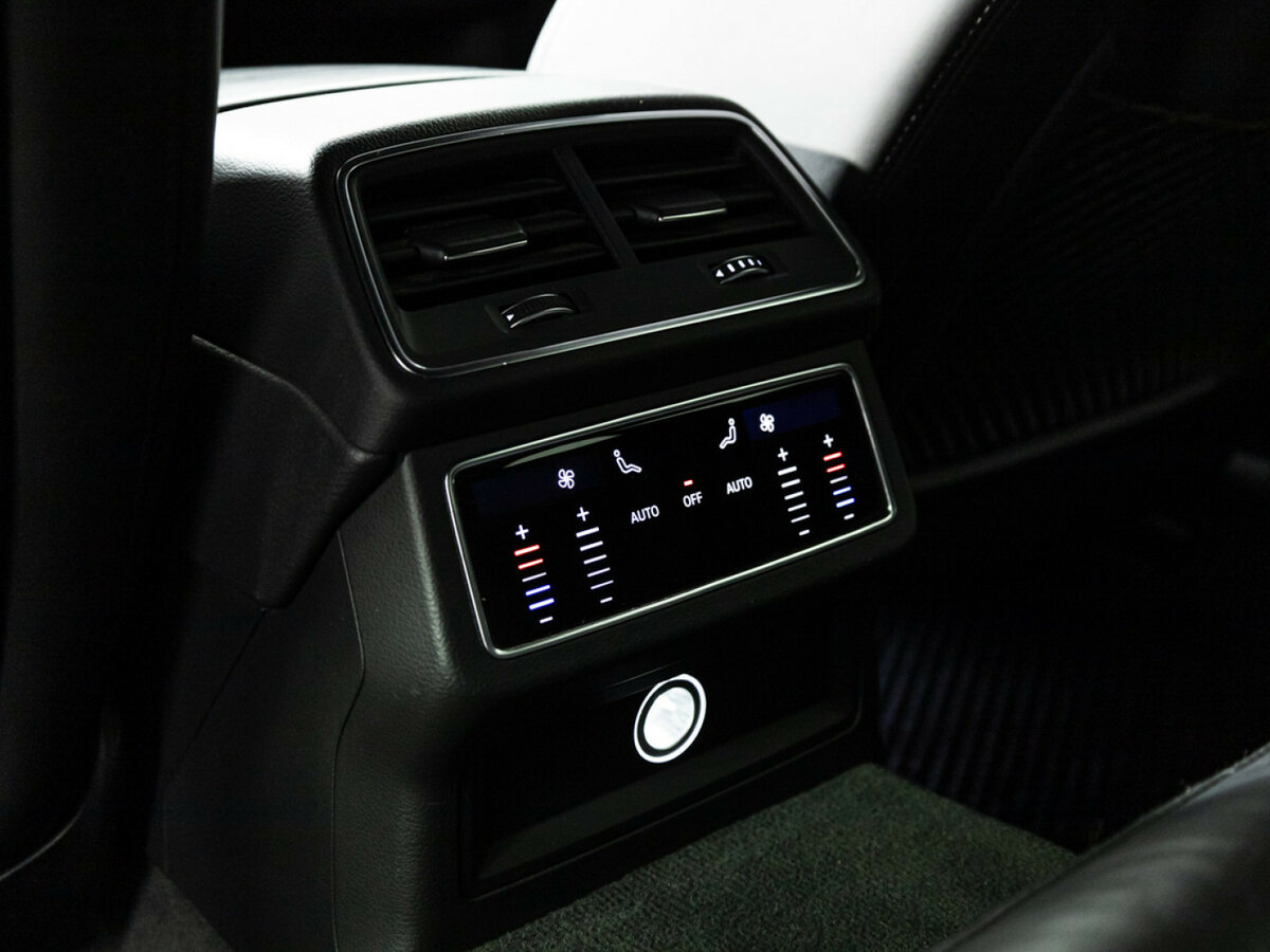 Б/У Ауди А6 2018 года. Фото: #18