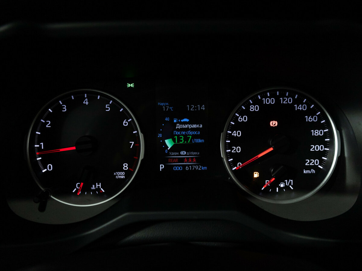 Toyota RAV4 2021 года с пробегом. Фото: #9