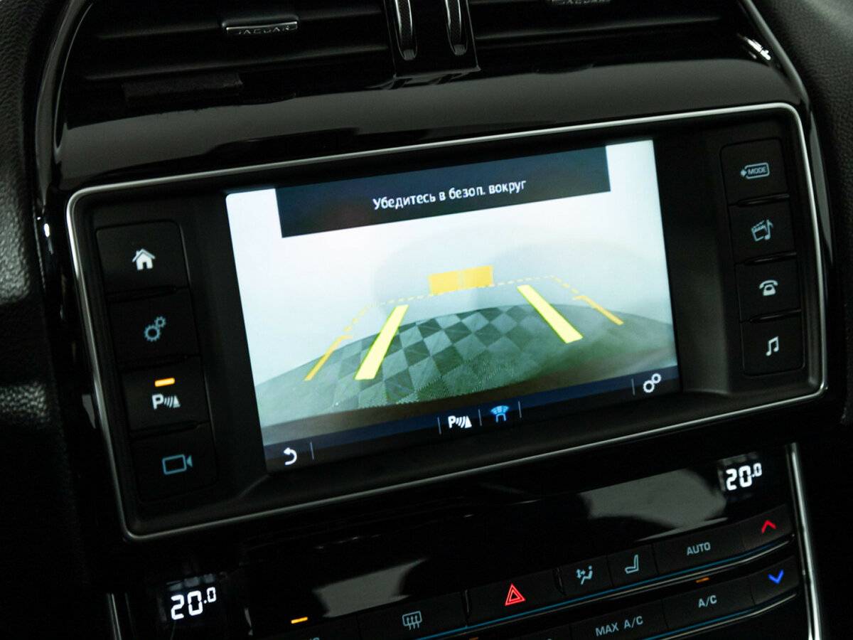 Jaguar XE 2015 года с пробегом. Фото: #16