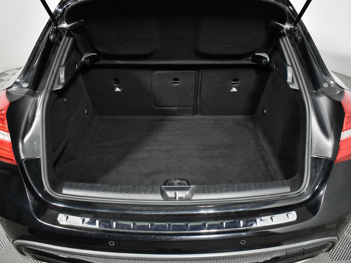 Б/У Мерседес-Бенц ГЛА 2016 года. Фото: #19