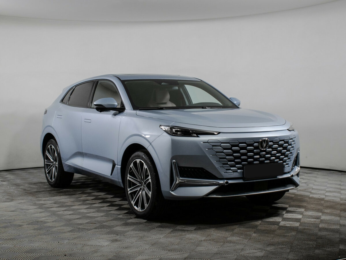 Б/У Чанган УНИ-К 2024 года. Фото: #2