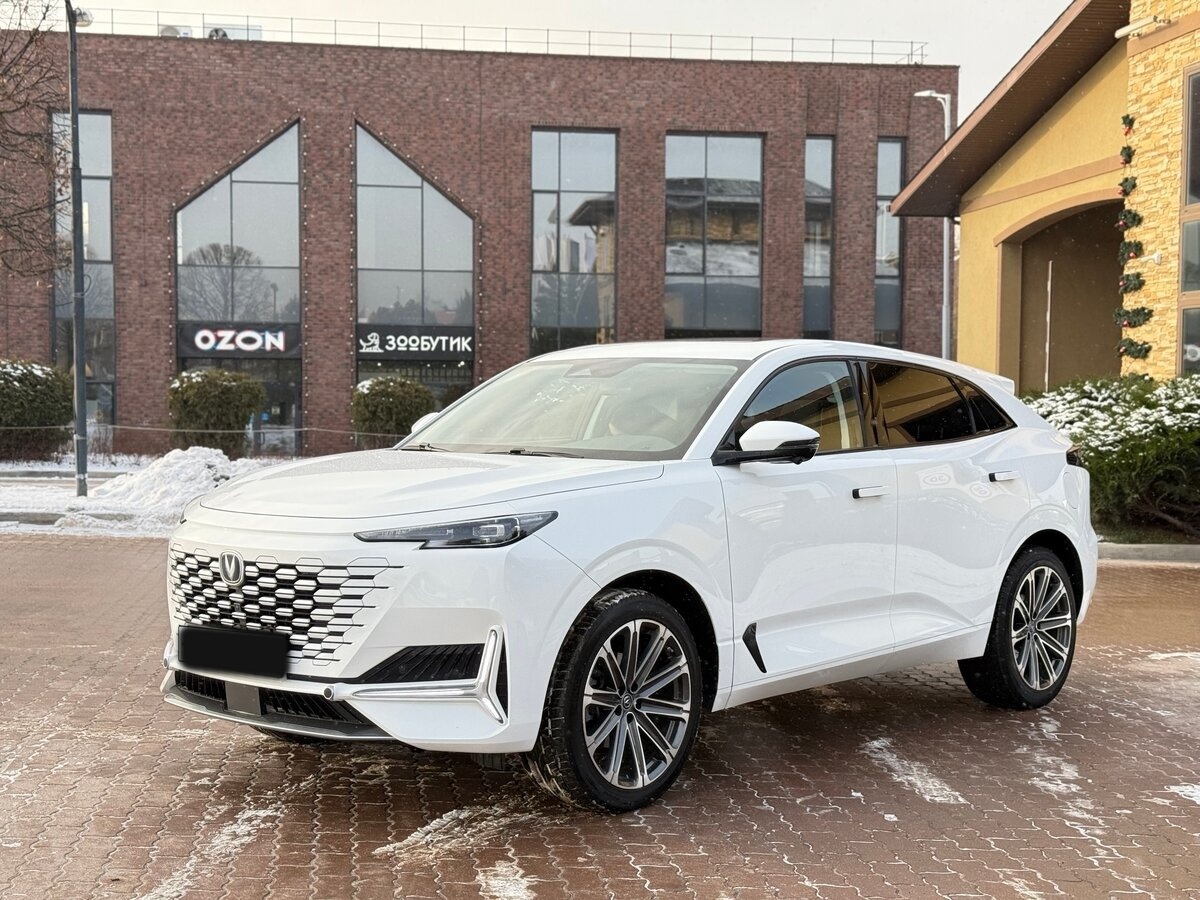 Б/У Чанган УНИ-К 2023 года. Фото: #1