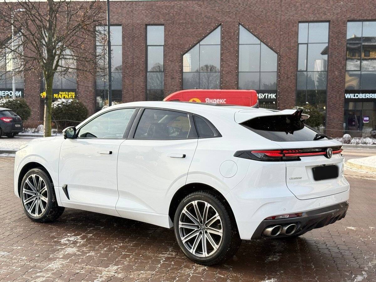 Б/У Чанган УНИ-К 2023 года. Фото: #4