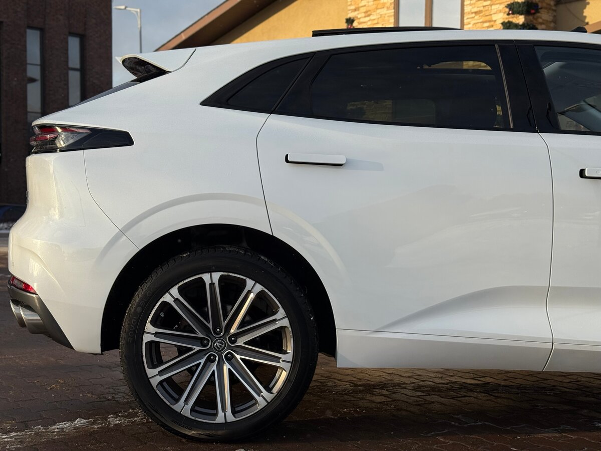 Б/У Чанган УНИ-К 2023 года. Фото: #12