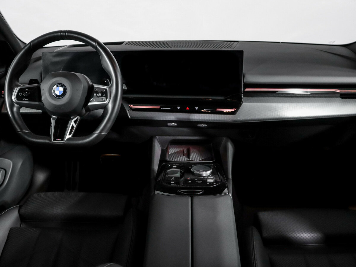 Б/У БМВ 5 серии 2024 года. Фото: #11