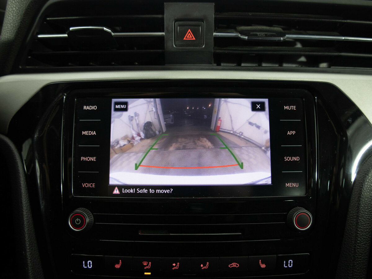 Volkswagen Passat (North America and China) 2020 года с пробегом. Фото: #12