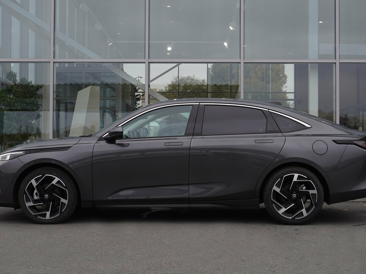 Б/У Чанган Ламур 2024 года. Фото: #4