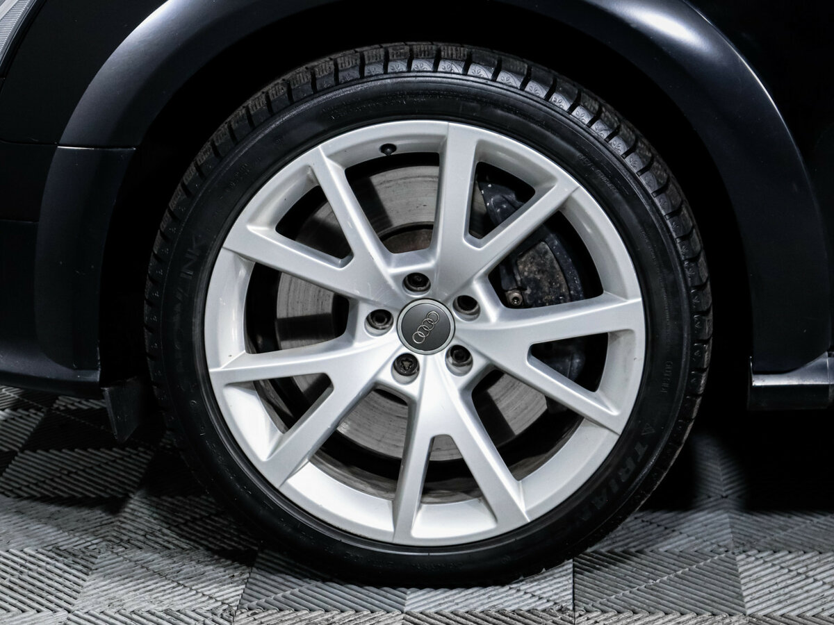 Б/У Ауди А4 Аллроад 2015 года. Фото: #14