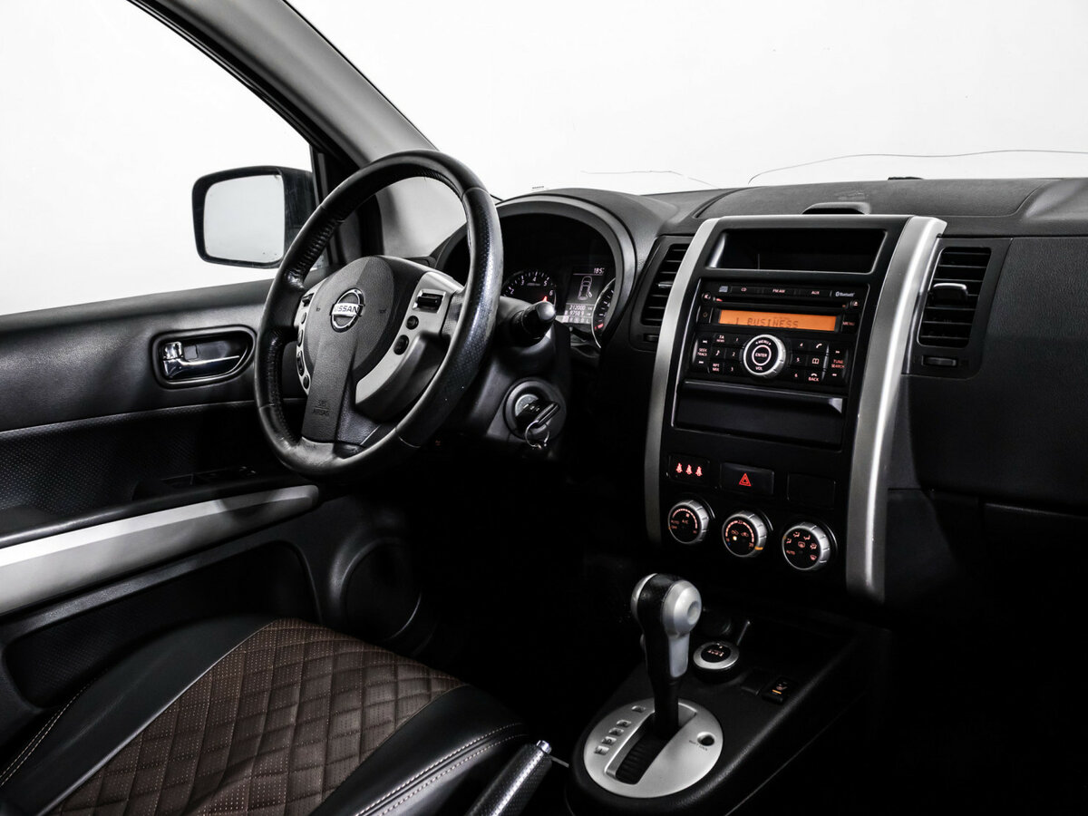 Б/У Ниссан Икс-Трейл 2011 года. Фото: #7