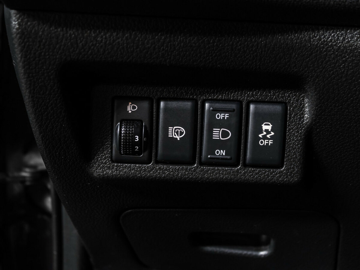 Б/У Ниссан Икс-Трейл 2011 года. Фото: #14