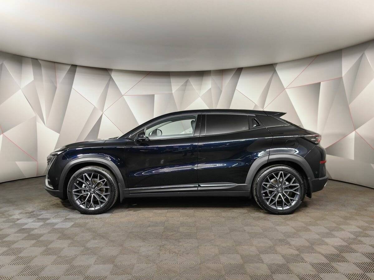 Б/У Чанган УНИ-Т 2024 года. Фото: #4