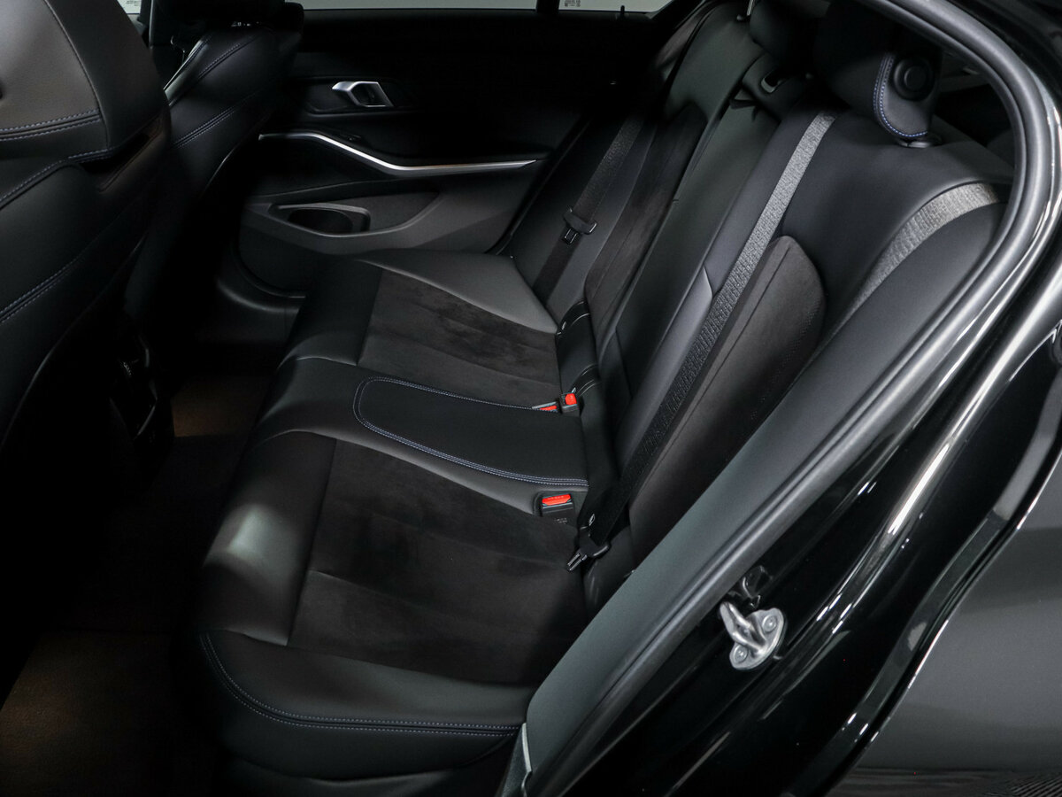 Б/У БМВ 3 серии 2023 года. Фото: #7