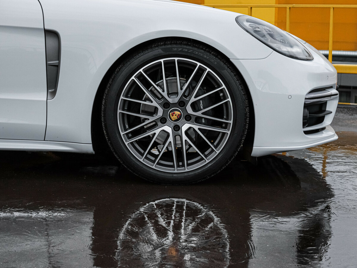 Porsche Panamera 2022 года с пробегом. Фото: #12
