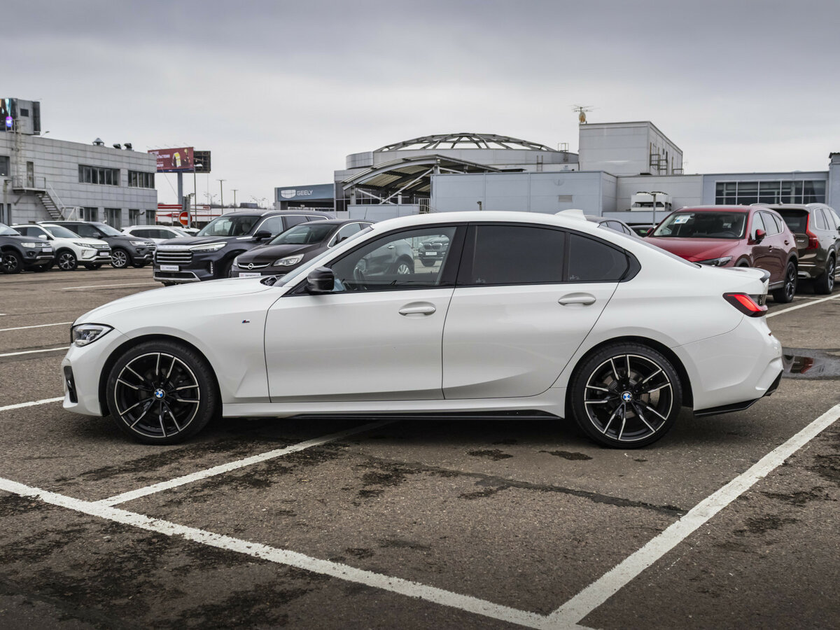 BMW 3 серии 2020 года с пробегом. Фото: #8