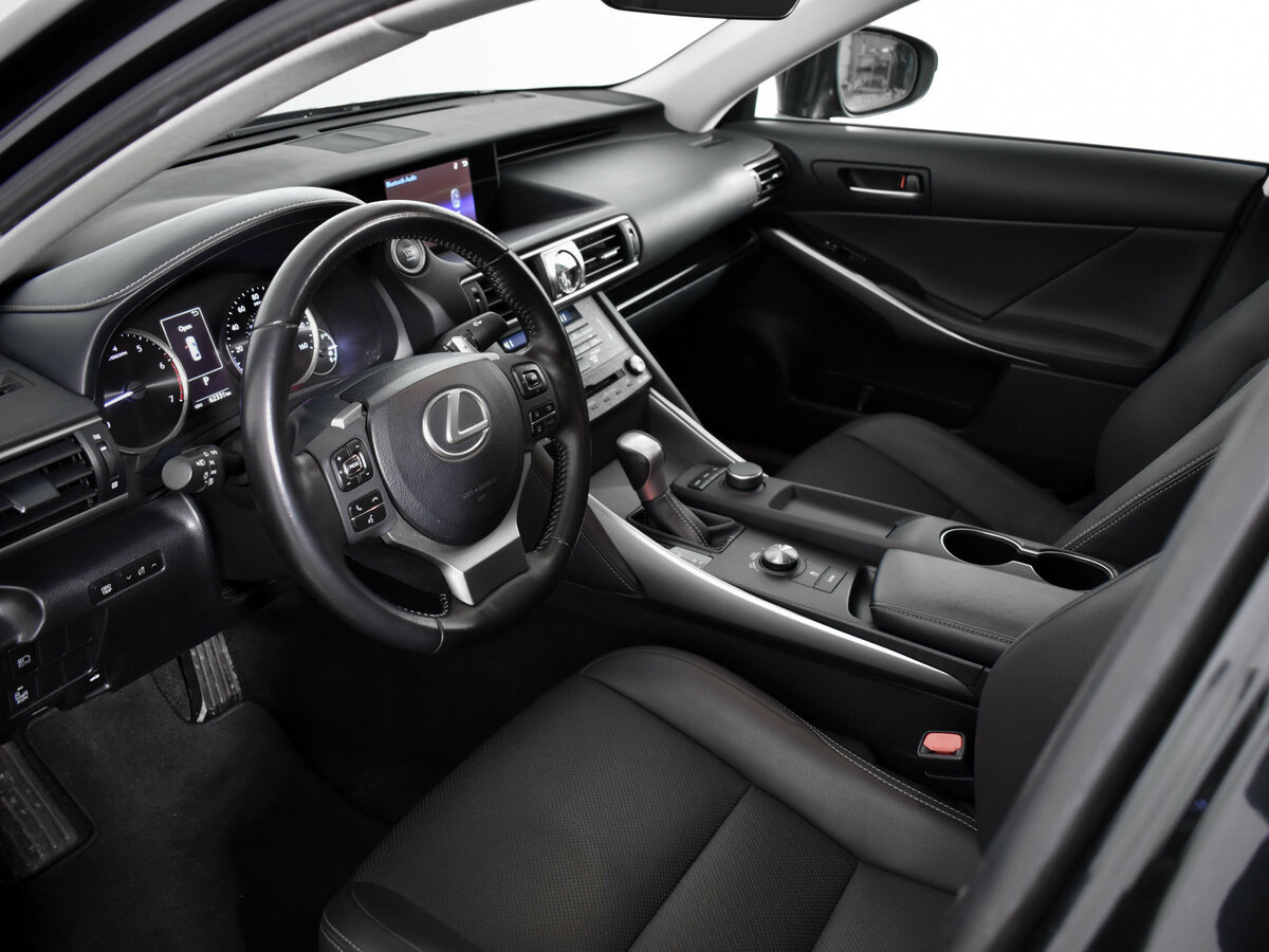 Б/У Лексус ИС 2019 года. Фото: #8