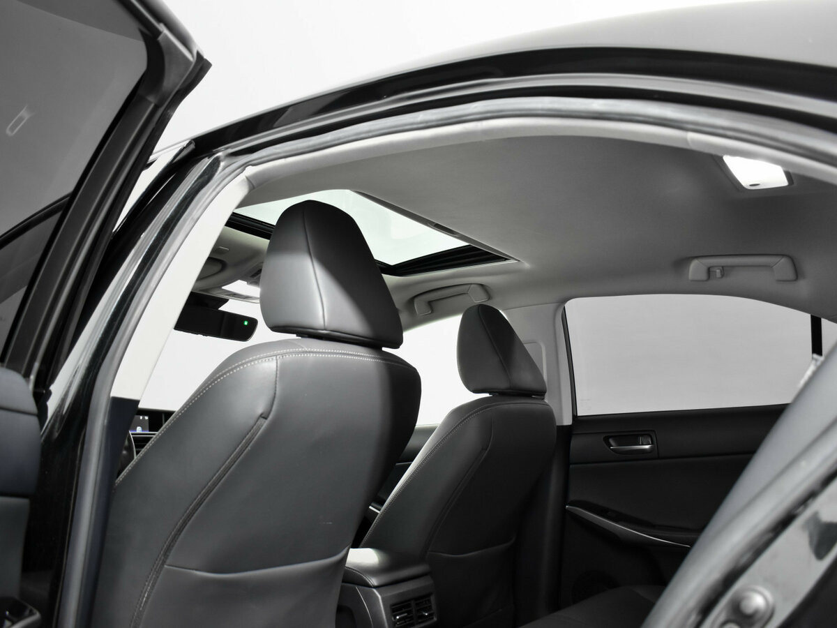 Б/У Лексус ИС 2019 года. Фото: #12