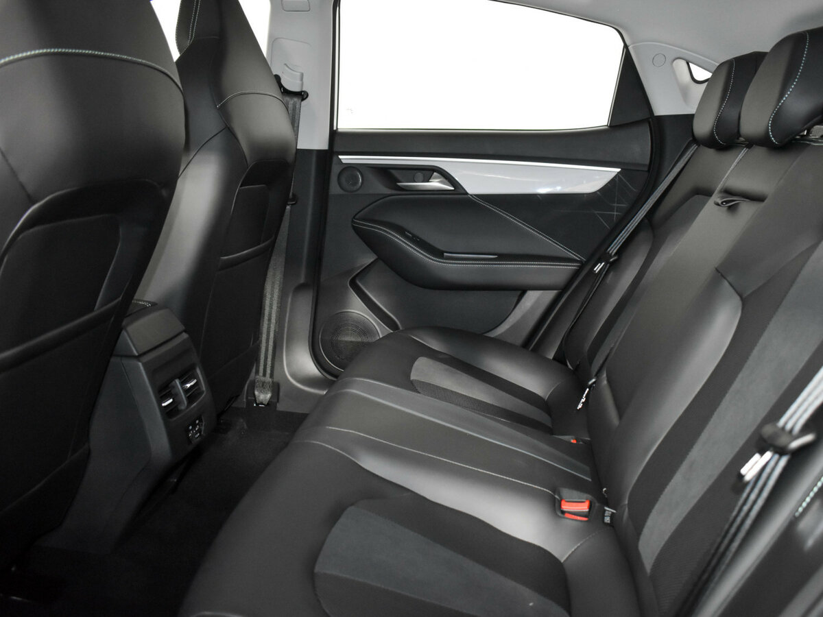 Б/У Москвич 6 2023 года. Фото: #10