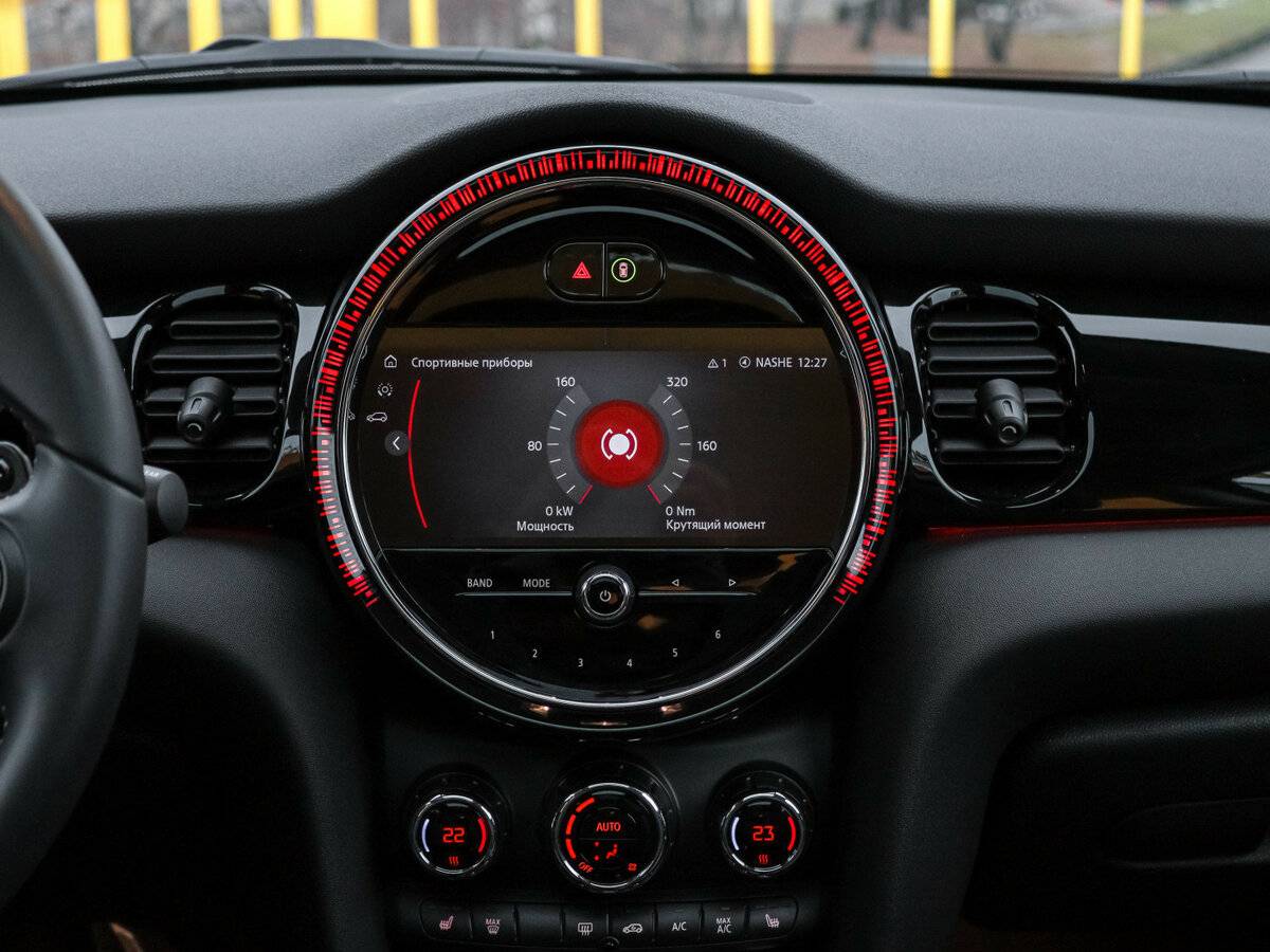 Mini Hatch 2024 года с пробегом. Фото: #8