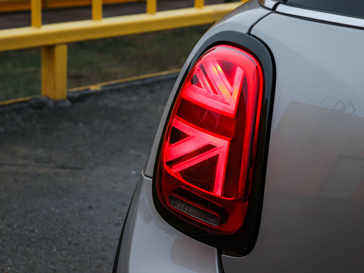 Mini Hatch 2024 года с пробегом. Фото: #13