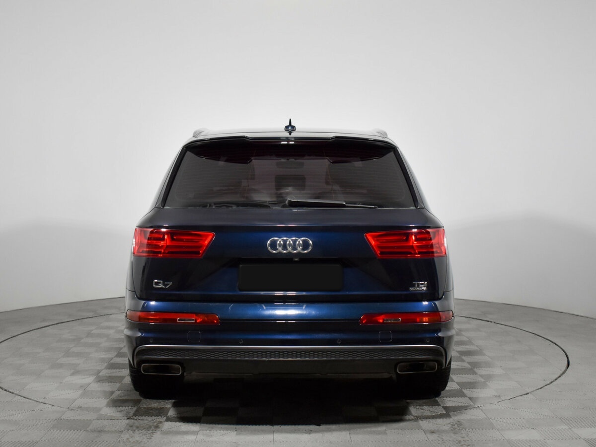 Б/У Ауди К7 2016 года. Фото: #4