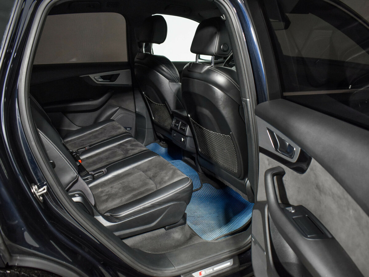 Б/У Ауди К7 2016 года. Фото: #8