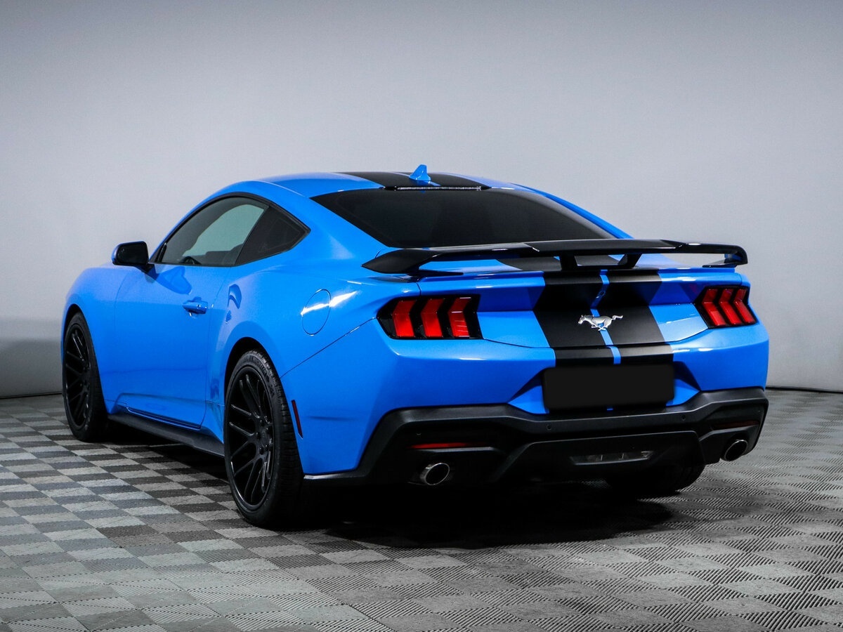 Ford Mustang 2024 года с пробегом. Фото: #6