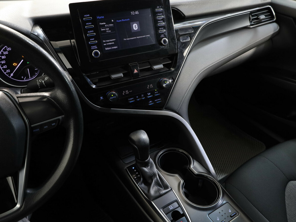 Б/У Тойота Камри 2021 года. Фото: #13