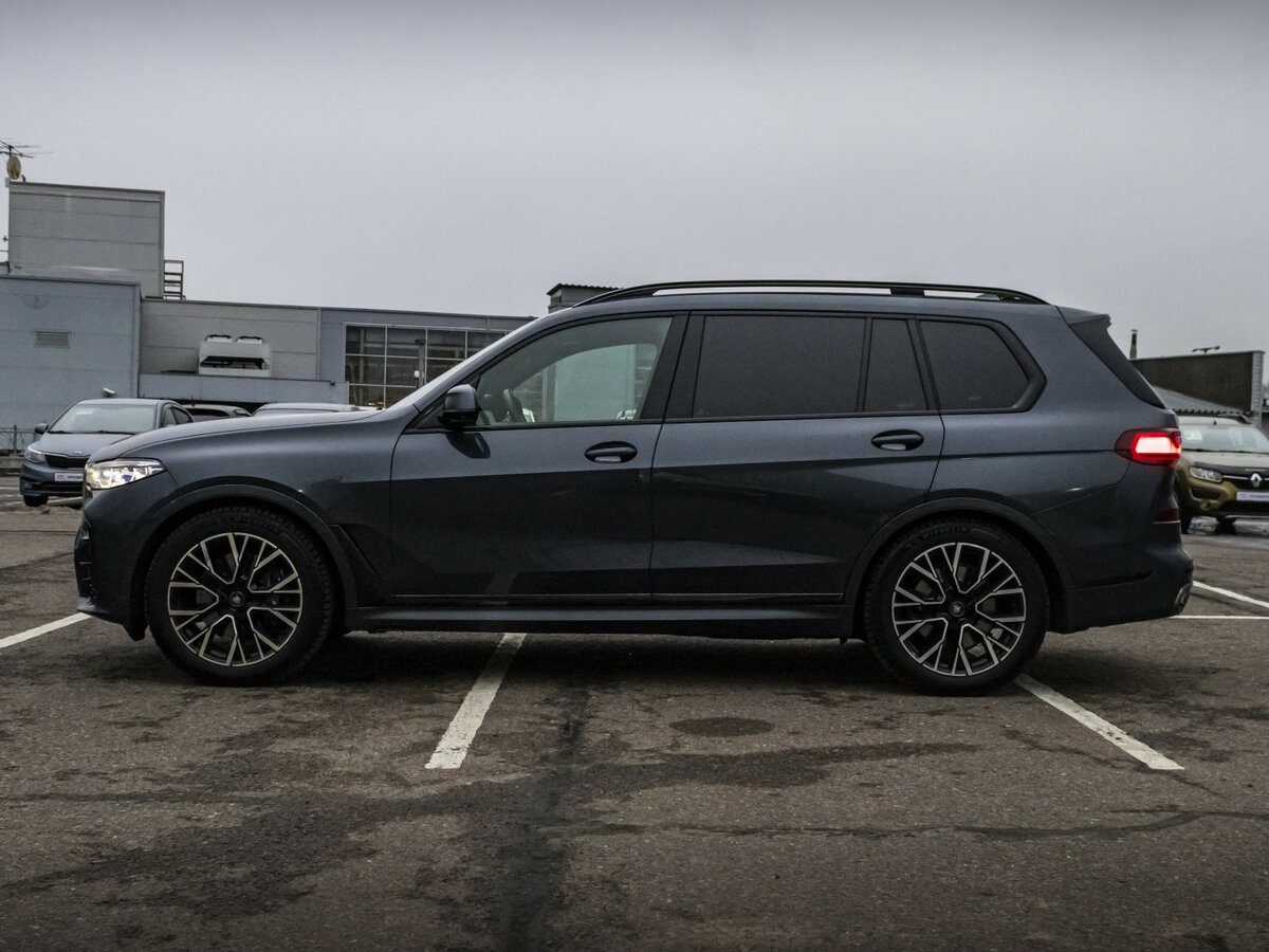 BMW X7 2020 года с пробегом. Фото: #6